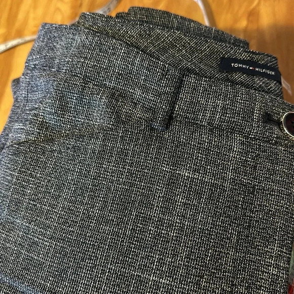 Tommy Hilfiger Women’s Dress Pants Size 4 - Picture 3 of 4